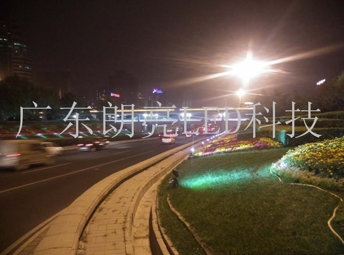 亮化燈具